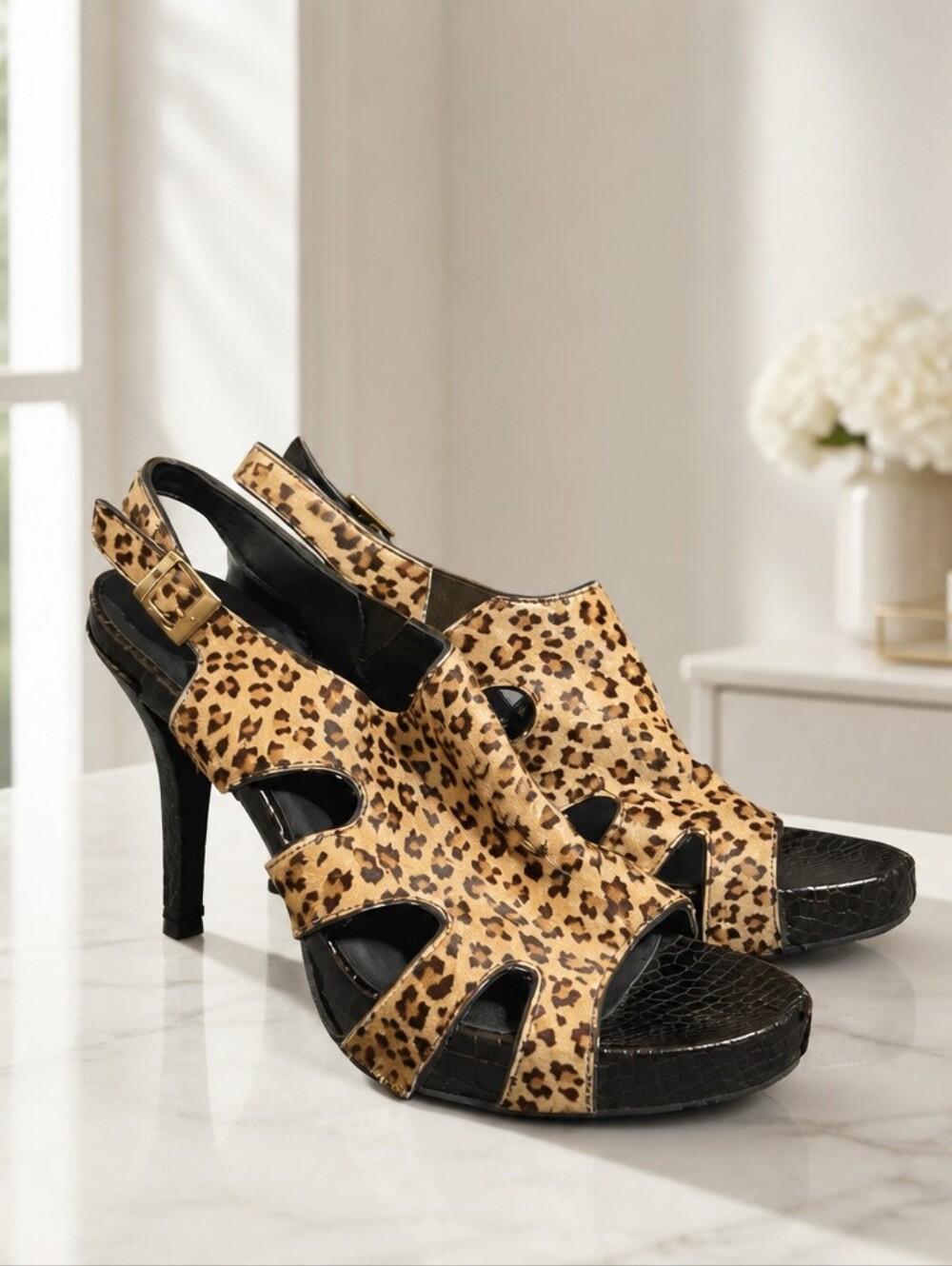 Donald J. Pliner Leopard Print Calf Hair Slingback Suede Heels
